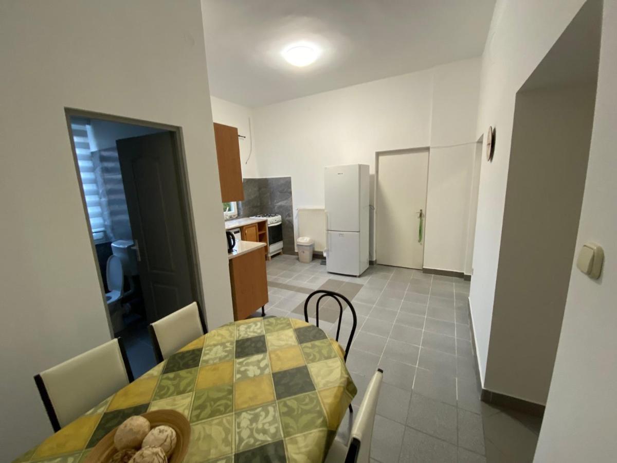 Tocc Apartman Gyál Extérieur photo